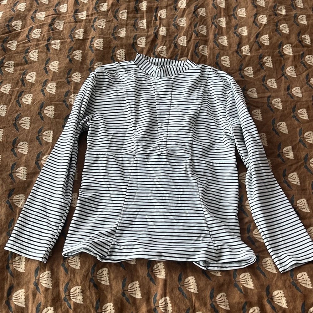 Mikoh Black  and White Stripe Rash Guard - XL